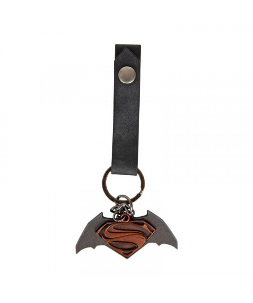 QMx Batman V. Superman Friendship Keychain