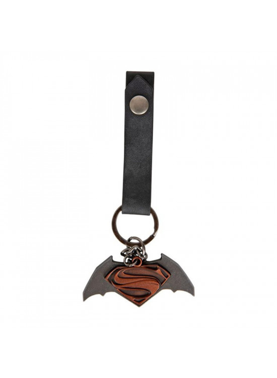 QMx Batman V. Superman Friendship Keychain